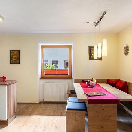 Ferienwohnung Galerie Kaiser マイヤーホーフェン エクステリア 写真