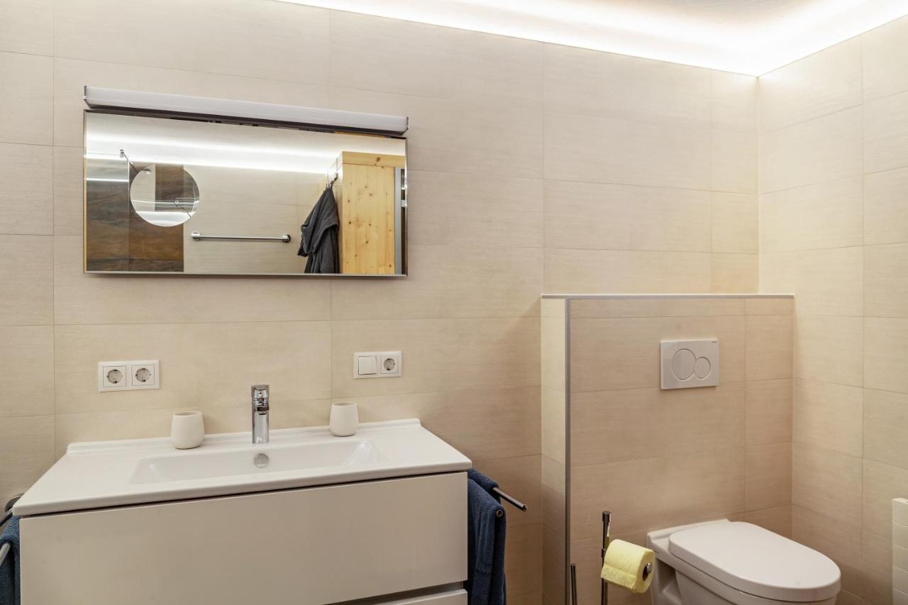 Ferienwohnung Galerie Kaiser マイヤーホーフェン エクステリア 写真